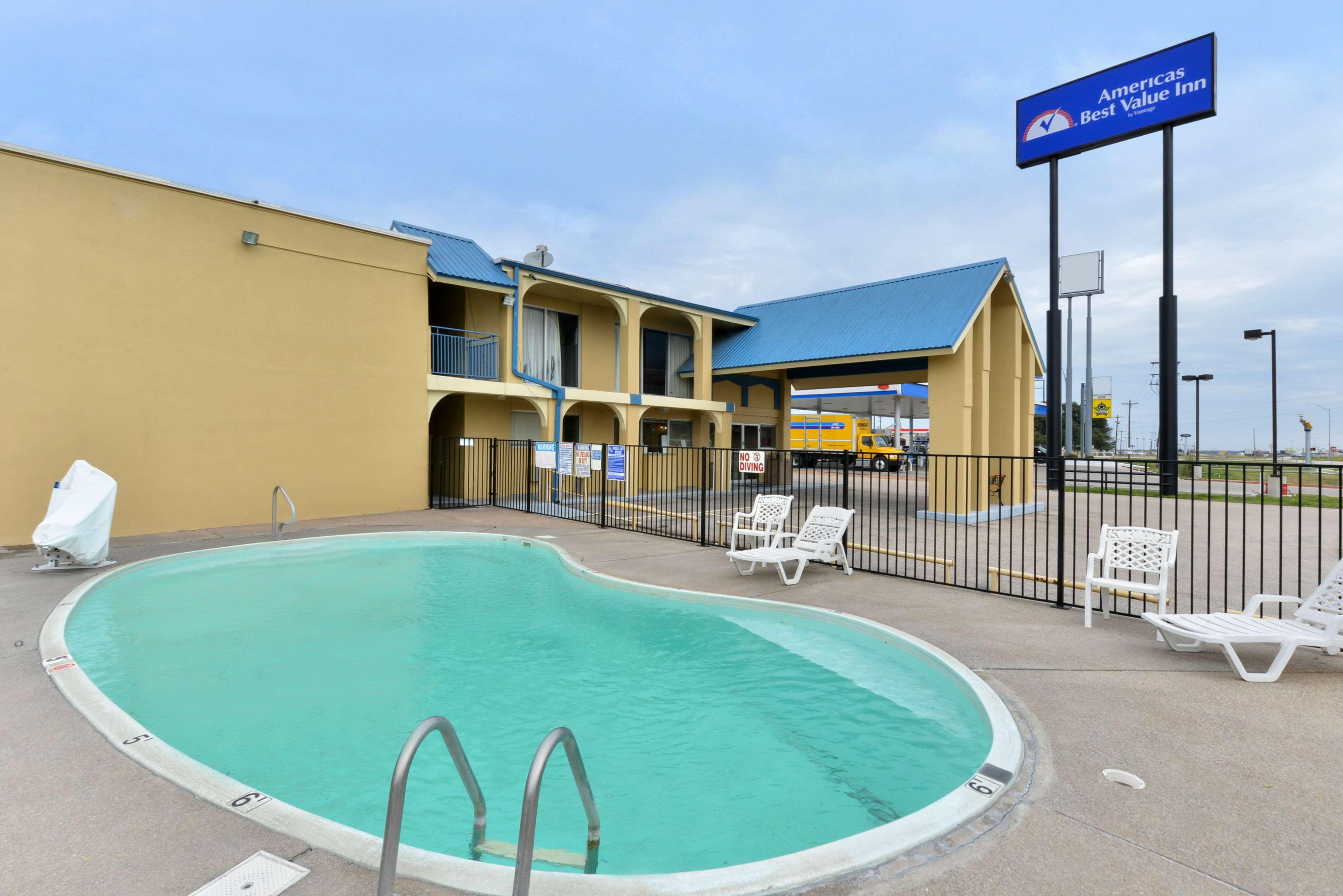 Americas Best Value Inn Schulenburg Εξωτερικό φωτογραφία